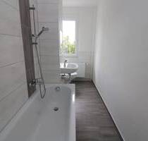 Badenixen aufgepasst...neu sanierte 3-RW mit Wanne u. Balkon!!! - Freiberg
