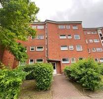 3 Zimmer-Wohnung mit Balkon und modernisiertem Wannenbad - Lübeck Holstentor - Nord