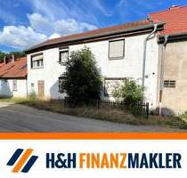 Reihenmittelhaus mit Innenhof und Nebengelass in Ballstädt