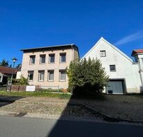 Zweifamilienhaus mit großer Scheune in Colbitz