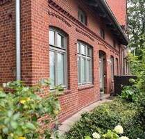 Seltene Gelegenheit - denkmalgeschütztes Haus mit 3 hochwertig sanierten Wohnungen - Geesthacht