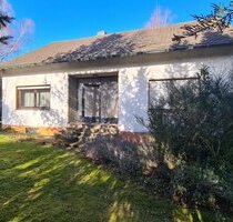 Einfamilienhaus mit Einliegerwohnung & großer Garage auf FILETGRUNDSTÜCK in Niederpleis!!! - Sankt Augustin / Niederpleis