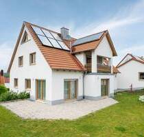 AIGNER - Großzügiges Mehrfamilienhaus mit sonnigem Grundstück und gehobener Innenausstattung - Petershausen