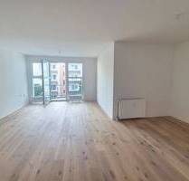 Erstbezug nach Sanierung - 2-Raum-WE mit Balkon - Döbeln