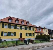 Frisch renovierte 2 Zimmerwohnung mit Einbauküche, Badewanne und Gemeinschaftsgarten! - Bitterfeld