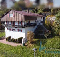 Natur pur! Wohnhaus mit Einliegerwohnung in toller Naturlage in Regen