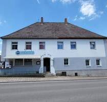 Top Gelegenheit, renovierungsbedürftiges Mehrfamilienhaus mit Nutzfläche (VHB) - Aurach