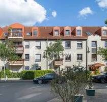 Lichtdurchflutete Dachgeschosswohnung mit Balkon und Tiefgaragenstellplatz - Dresden Mockritz-Ost (Gostritzer Str.)