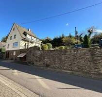 Zweifamilienhaus mit Moselblick - Bullay