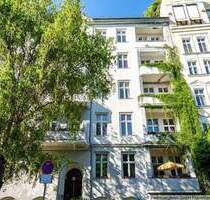 Rented 5-room apartment on the Landwehrkanalas a capital investment - Berlin Kreuzberg