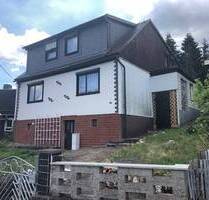 Traumhafter Ausblick - 79.000,00 EUR Kaufpreis, ca.  110,00 m² Wohnfläche in Neuhaus am Rennweg (PLZ: 98724)