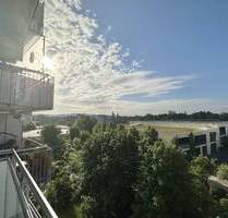 Möblierte Wohnung mit hochwertiger Einbauküche und Balkon in der Nähe des Uniklinikums - Dresden Johannstadt-Nord