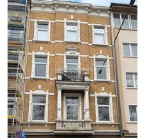 . . . Spannendes Wohn- und Geschäftshaus mit viel Potenzial . . . - Aachen