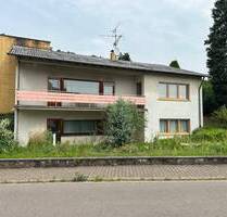 Bungalow mit Einliegerwohnung und großem Garten in ruhiger Lage - Merzig Brotdorf