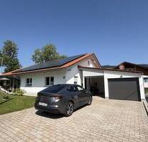 Neuwertiger, sehr gepflegter Bungalow in toller Ortsrandlage von Weitnau