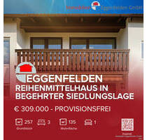 Eggenfelden! Reihenmittelhaus im Split-Level-Stil in gefragter Siedlungslage