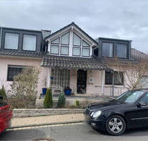Neuer Preis! *PROVISIONSFREI*! Repräsentatives EFH m. Doppelgarage in Bad Camberg-Schwickershausen