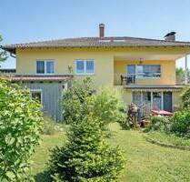 Direkte Feldrandlage in Bammental! Großzügiges Zweifamilienhaus mit tollem Garten