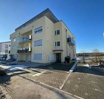 Neuwertige große 3 ZKB im EG am Kalvarienberg in Lauchheim