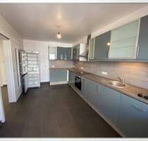 SEHR SCHÖNE 2-Zimmer-Wohnung in ZENTRALER Innenstadtlage - Oberursel Kernstadt