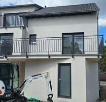 Kaufen und einziehen: Komfortable 3-Zimmer-Wohnung inkl. Balkon mit Privatsphäre in Nürnberg-Gartenstadt - NEUBAU ERSTBEZUG!