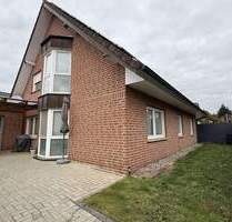 IMMOBILIEN GUMNIOR präsentiert: 4-Zimmer Erdgeschosswohnung mit kleinem Garten im Zentrum von Neuenkirchen