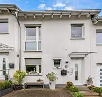 Modernes Familienglück in Hattingen-Holthausen - stilvolles Wohnen mit Garten, Terrasse und viel Raum zum Leben