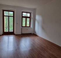 4 Raumwohnung mit hofseitigen Balkon in der Südstadt zu vermieten - Görlitz