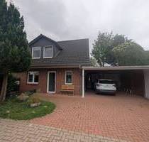 MODERNE DOPPELHAUSHÄLFTE MIT DOPPELCARPORT ZU VERMIETEN - Tostedt