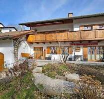 Mehr als nur Wohnen: Einfamilienhaus mit Galerie, Sauna & Gartenidyll! - Vilsbiburg