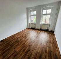 **Besichtigung: Sa., 25.10.25 um 10:30 Uhr** Helle 2 Zi-Balkon-Whg im schönen Eberswalde!