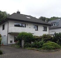 Geräumiges Zweifamilienhaus Nähe Kreishaus! - Lüdenscheid