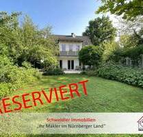 Immer ein Blick ins Grüne: Modernes Einfamilienhaus (Bj. 2005) mit herrlichem Garten in ruhiger Lage von Ottensoos