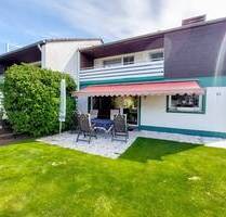 Schicke Doppelhaushälfte in sehr beliebter Lage mit 3 Garagen, 2 Terrassen, Balkon und Pool - Hagen Holthausen