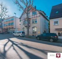 Sanierungsbedürftiges 3 Familienhaus mit 12 Garagen und 891m² Grundstück in City-Lage von Waiblingen
