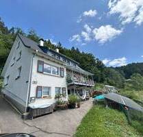 Natürlichkeit trifft Charme! - 379.000,00 EUR Kaufpreis, ca.  175,00 m² Wohnfläche in Schramberg (PLZ: 78144) Tennenbronn