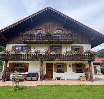 2-Zi.-FeWo mit Balkon, Langzeitfewo für eigenes wohnen, im Hochtal - Bad Hindelang-Hinterstein