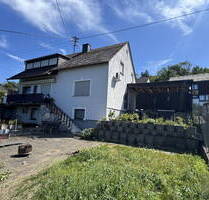 Trier-Irsch, EFH Freistehend, 240qm WF, 415QM Grundstück ,3Etagen