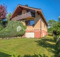Ihr Traumhaus mit Weitblick: Frei stehendes Familienparadies mit riesigem Garten und ELW - Althengstett