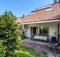 Doppelhaushälfte mit Terrasse, Stellplätzen & ausbaufähigem Dachgeschoss - ideal für kleine Familien - Baden-Baden