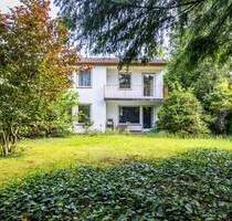 Attraktives Baugrundstück mit vielseitigem Entwicklungspotenzial - 810 m² in gewachsener Wohnlage - München Waldperlach