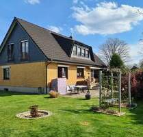 Ein Zuhause für Generationen: Platz für die Familie, Oma, Opa und den Hund! - Rosengarten/ Nenndorf