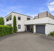 Design trifft Komfort - exklusives Architektenhaus in Bestlage von Coburg-Cortendorf