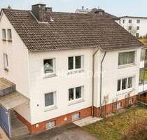 Gepflegtes Ein-Zweifamilienhaus mit Ausbaureserve in ruhiger Lage - Warstein