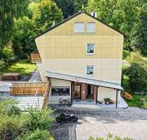 4-Parteienhaus in Thalmassing - ruhig, naturnah, vielseitig