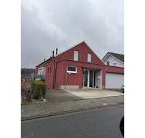 Super 4 Raum Whg. - Süd-Lage, Küche, Terrasse, Garten, Fußbodenhzg., Stlpl. - Siegen Kaan-Marienborn