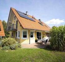 Traumhafte Doppelhaushälfte in begehrter Lage von Pettendorf