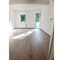 2 Zi-Whg, Designer-Küche, Balkon, Keller, Duplex - Kelkheim
