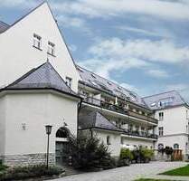 Attraktive 3 Zimmer-Dachgeschosswohnung mit zwei Bädern in Berlin-Biesdorf