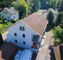 REDUZIERT! 3-Familienhaus in Rattenberg mit teilausgebauten Dachboden.